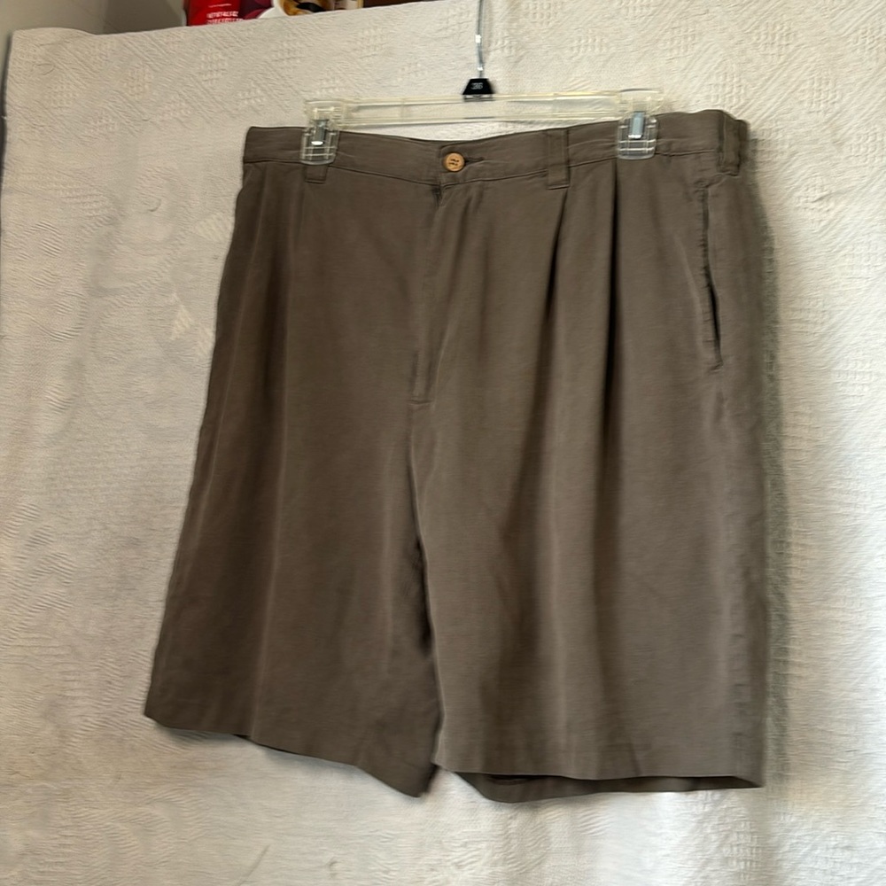 Jamaica jaxx mens 100% silk shorts
